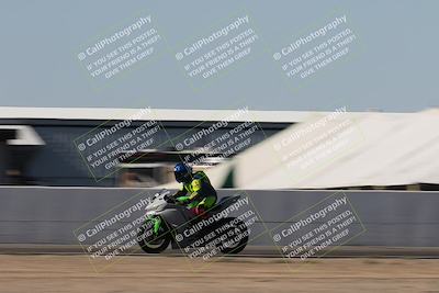 media/Oct-30-2025-Racers Edge (Thu) [[dabbdaf680]]/3-B Group/Session 5 Front Straight Speed/